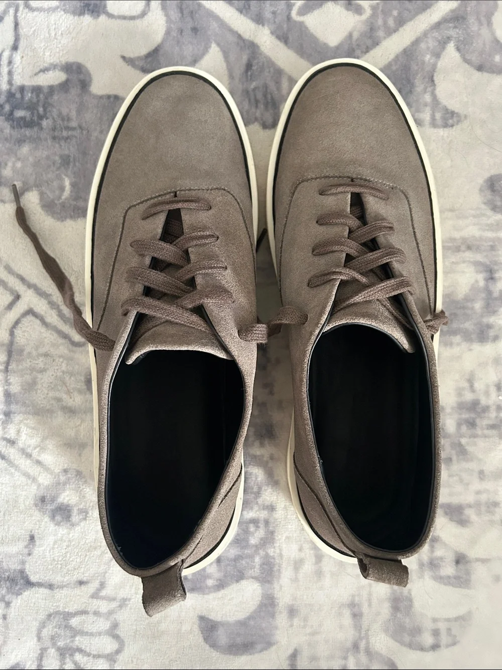 Fear of God 101 Low Top Suede Sneaker EU Size 43/US Size 10